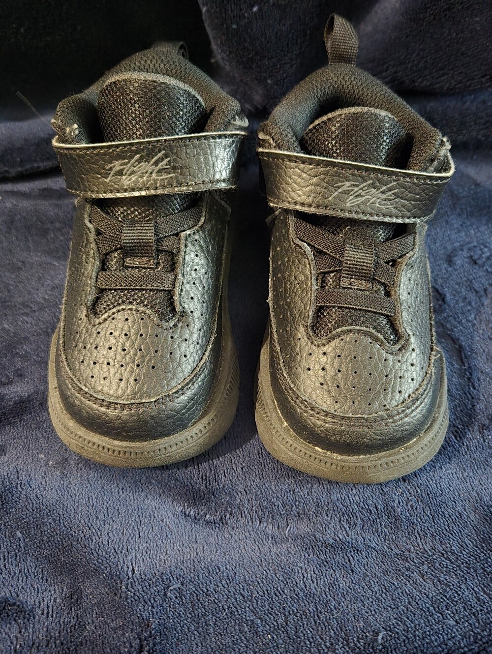 black Jordan Max Aura 5 (TD) toddler sneakers